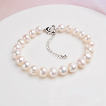 Load image into Gallery viewer, Genuine Natural White Freshwater Pearl Beaded Bracelet For Ladies
