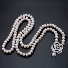 Load image into Gallery viewer, Natural Freshwater Pearl Beaded Camellia Pendant Necklace for Ladies
