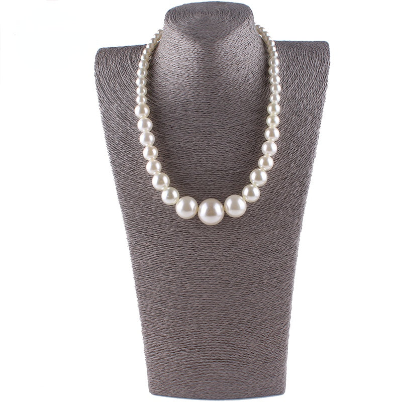 Classic Luxury White Pearl Beaded Choker Necklace for Ladies