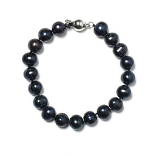 Load image into Gallery viewer, Natural Dark Black Freshwater Pearl Beaded Bracelet
