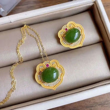 Load image into Gallery viewer, Ancient Golden Craft Inlaid Natural Fine Jade Oval Green Pendant Necklace Elegant Luxury Ladies Silver Jewelry
