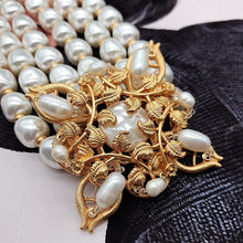 Load image into Gallery viewer, Handmade Luxury Multi Strands Baroque Pearl Pendant Necklace
