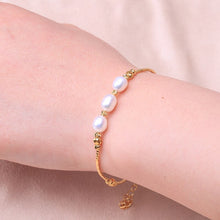 Load image into Gallery viewer, Minimalist Natural Freshwater Pearl Bangle Bracelet for Ladies
