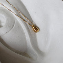 Load image into Gallery viewer, Water Drop Small Solid Pendant Necklace Clavicle Chain Titanium Steel Plated 14K Gold
