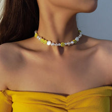 Load image into Gallery viewer, Smilling Charm irregular Baroque Pearl Choker Necklace
