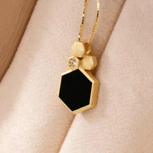 Load image into Gallery viewer, Designer Original Inlaid Black Agate Pendant Necklace Vintage Retro Luxury Charm Women&#39;s Jewelry
