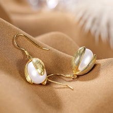 Load image into Gallery viewer, Designer Original Craftsmanship Inlaid Pearl Earrings Exquisite Ladies Silver Jewelry
