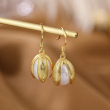 Load image into Gallery viewer, Designer Original Craftsmanship Inlaid Pearl Earrings Exquisite Ladies Silver Jewelry
