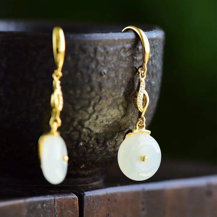 Designer Original Natural Fine White Jade Round Earrings Elegant Luxury Ladies Silver Jewelry