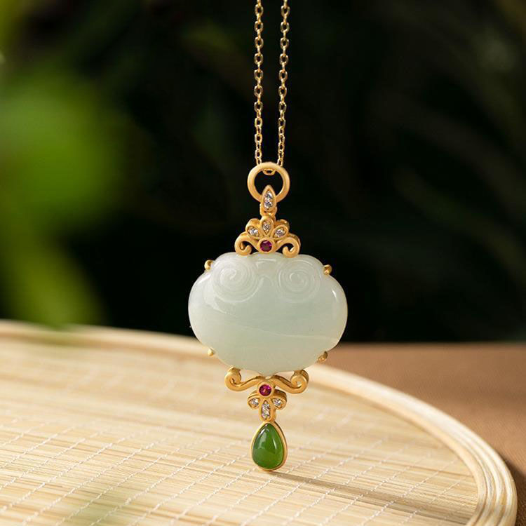 Designer Original Natural Jade Necklace Pendant Retro Luxury Women's Silver Jewelry