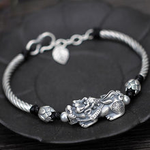 Load image into Gallery viewer, Designer Original Brave Fortune Pi Yao Bracelet Exquisite Charm Men&#39;s Silver Jewelry
