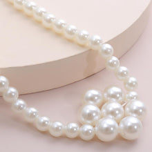 Load image into Gallery viewer, Luxury Elegant Pearl Beaded Blossom Pendant Choker Necklace
