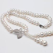 Load image into Gallery viewer, Natural Freshwater Pearl Beaded 925 Silver Butterfly Pendant Necklace for Ladies
