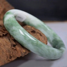 Load image into Gallery viewer, Lokaloca Handcrafted Genuine Natural Green Jade Bangle Bracelet
