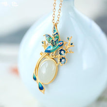 Load image into Gallery viewer, Gilt Inlaid Natural Fine White Jade Oval Pendant Necklace Enamel Porcelain Vintage Style Exquisite Ladies Jewelry
