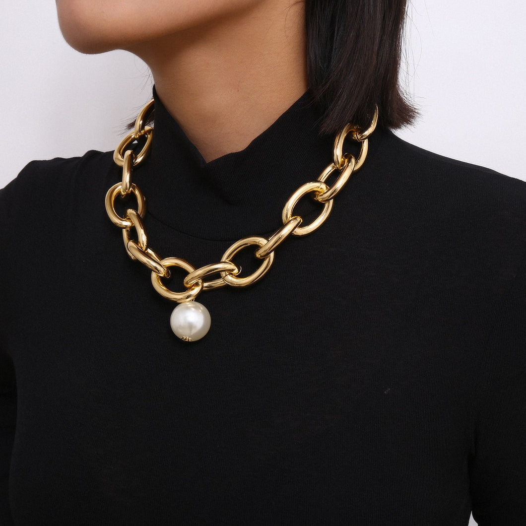 Gothic Cuban Link Chain Pearl Pendant Choker Necklace