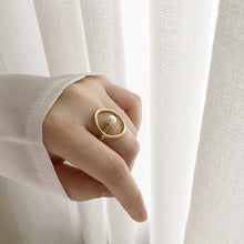 Load image into Gallery viewer, Nostalgia French Design 18K Gold Plated Pearl Circle Ring
