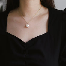 Load image into Gallery viewer, Deja Serenity 18K Gold Plated Frenshwater Pearl Pendant Necklace
