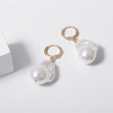 Load image into Gallery viewer, Handmade Baroque Pearl Dangle Earring for Women
