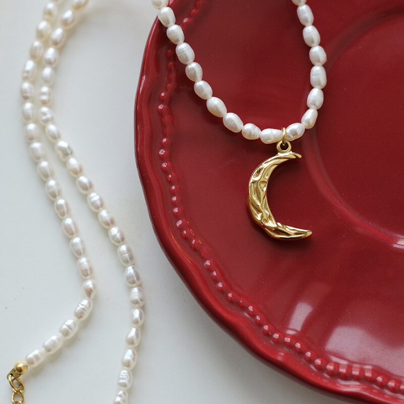 Iridescent 18K Gold Plated Natural Pearl Beaded Crescent Moon Pendant Necklace