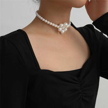 Load image into Gallery viewer, Luxury Elegant Pearl Beaded Blossom Pendant Choker Necklace
