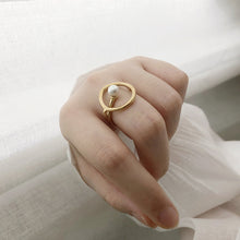 Load image into Gallery viewer, Nostalgia French Design 18K Gold Plated Pearl Circle Ring
