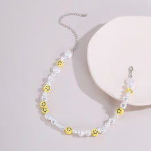 Load image into Gallery viewer, Smilling Charm irregular Baroque Pearl Choker Necklace
