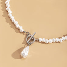 Load image into Gallery viewer, Luxury Baroque Pearl Beaded  Toggle Clasp Pendant Choker Necklace
