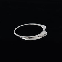 Load image into Gallery viewer, Independent Designer Ooutsider Inside Adjustable Unisex Male and Female Couples Trendy Ring
