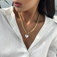 Load image into Gallery viewer, Bohemian Miami Thick Cuban Link Chain Heart Pearl Pendant Necklae
