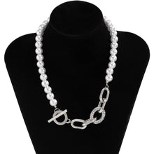 Load image into Gallery viewer, Barcelona Half Chain Half Pearl Toggle Clasp Choker Necklace
