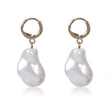 Load image into Gallery viewer, Handmade Baroque Pearl Dangle Earring for Women
