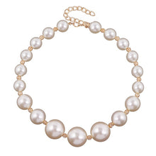 Load image into Gallery viewer, Luxury White Big Size Pearl Beaded Necklace Chocker For Ladies
