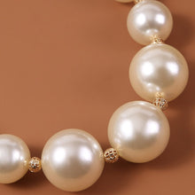 Load image into Gallery viewer, Luxury White Big Size Pearl Beaded Necklace Chocker For Ladies
