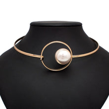 Load image into Gallery viewer, Minimalist Big Imitation Pearl Pendant Choker Necklace For Ladies
