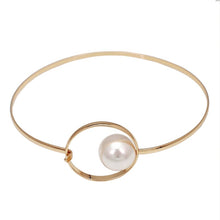 Load image into Gallery viewer, Minimalist Big Imitation Pearl Pendant Choker Necklace For Ladies
