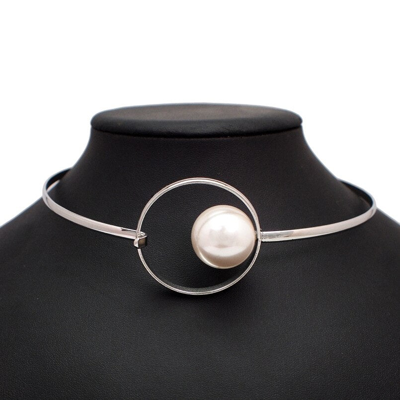 Minimalist Big Imitation Pearl Pendant Choker Necklace For Ladies