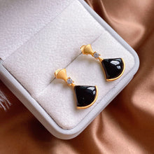 Load image into Gallery viewer, Natural Fine Black Agate Earrings Vintage Style Retro Exquisite Cool Charm Elegant Women&#39;s Brand Jewelry
