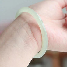 Load image into Gallery viewer, Top Grade Natural Hetian Light Green Jade Bangle for Ladies
