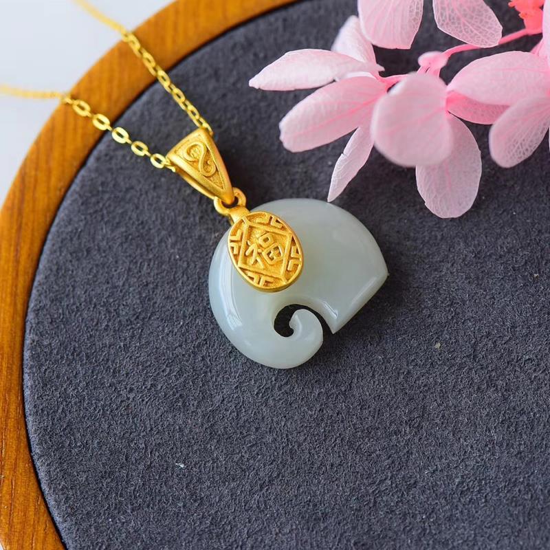 Natural Fine White Jade Elephant Pendant Necklace Vintage Style Retro Elegant Unique Women's Brand Jewelry