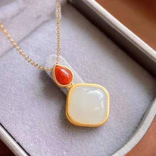 Load image into Gallery viewer, Natural Fine White Jade Chalcedony Southern Red Agate Pendant Necklace Vintage Style Retro Unique Craft Jewelry
