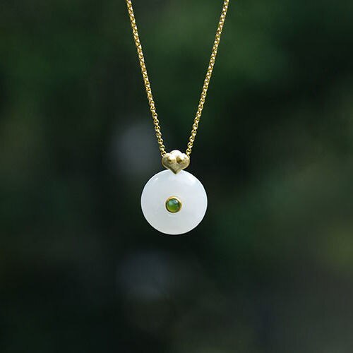 Natural Fine White Jade Round Pendant Necklace Vintage Style Retro Luxury Elegant Women's Silver Jewelry