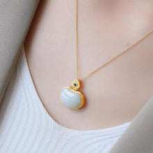 Load image into Gallery viewer, Natural Fine White Jade  Pendant Necklace Vintage Style Retro Luxury Winter Women&#39;s Jewelry
