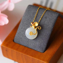 Load image into Gallery viewer, Natural Fine White Jade Mouse Pendant Necklace Vintage Style Retro Unique Craft Women Present
