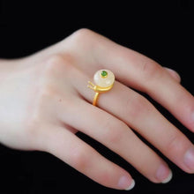 Load image into Gallery viewer, Natural Fine White Jade Snail Opening Adjustable Ring Vintage Style Retro Creative Luxury Elegant Women&#39;s Silver Jewelry
