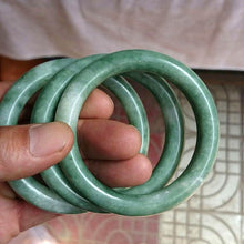 Load image into Gallery viewer, Lokaloca Handcrafted Natural Green Jade Jadeite Bangle Bracelet
