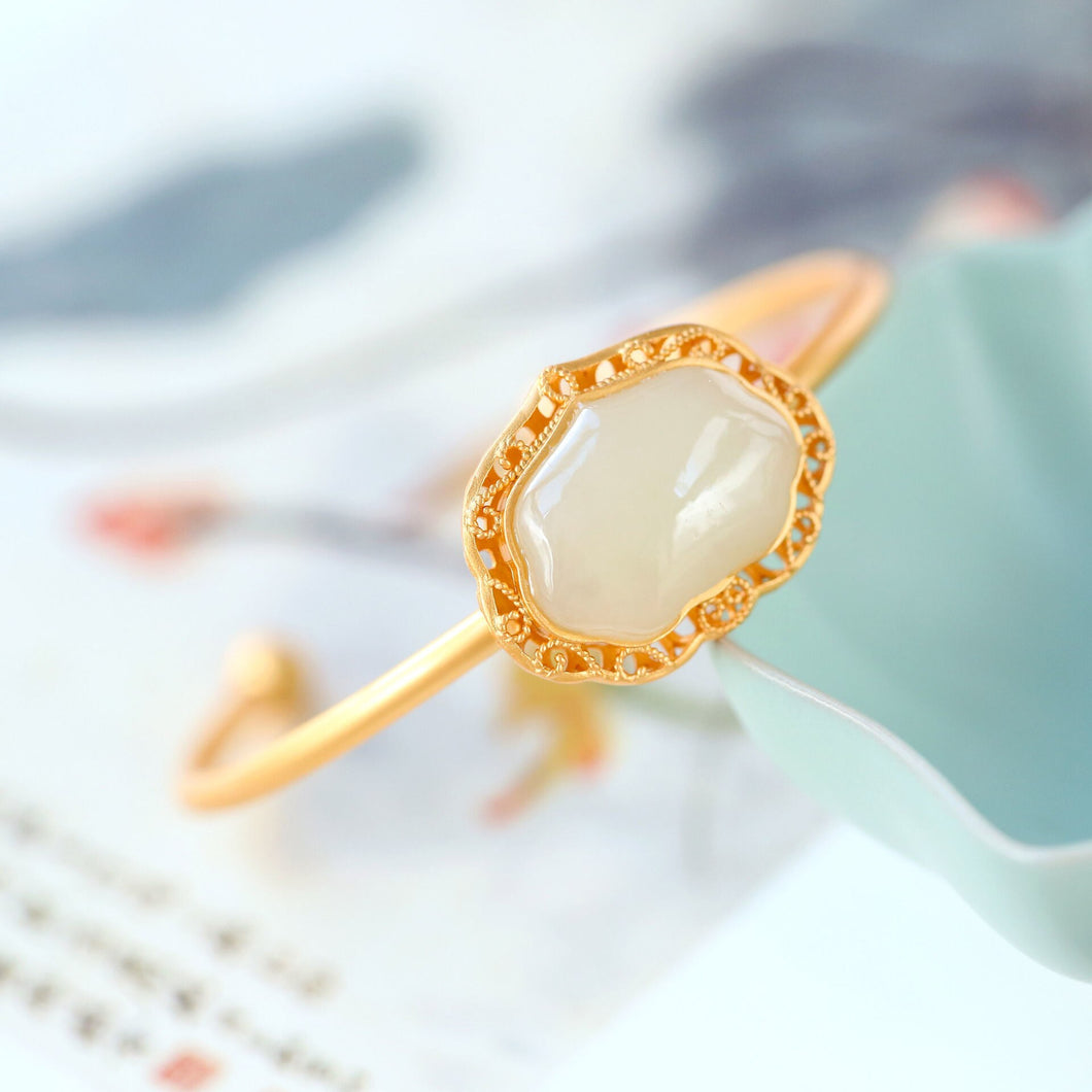 Ancient Golden Craftsmanship Design Natural Fine White Jade Bracelet Fashion Ladies Silver Jewelry