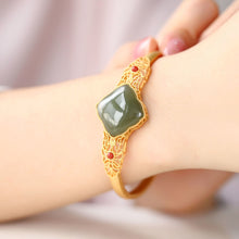 Load image into Gallery viewer, Lokaloca Design Natural Fine Jade Bracelet
