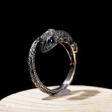 Load image into Gallery viewer, New Creative Silver Snake Eye Ring Vintage Style Unique Craft Luxury Jewelry
