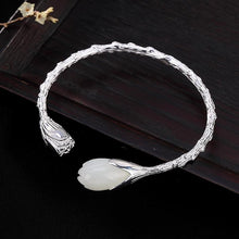 Load image into Gallery viewer, New Inlaid Natural Fine Chalcedony Lotus Bracelet Charm Elegant Women Adjustable Brand Jewelry
